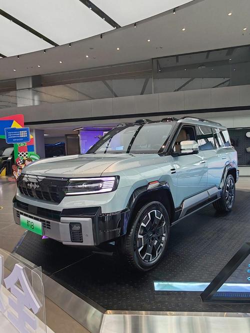 东莞67比亚迪方程豹硬派越野的爆款，英菲尼迪35周年与你共成长